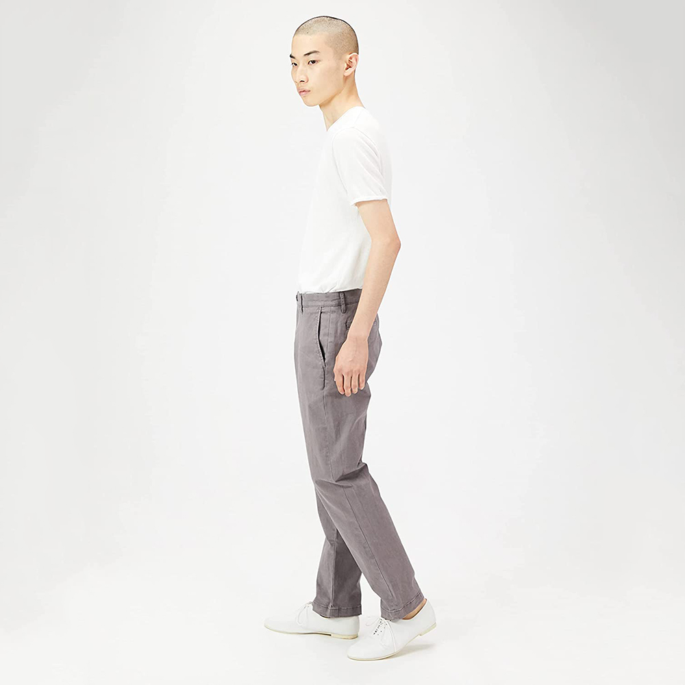 Men's Straight-Fit Washed Comfort Stretch Chino Pant